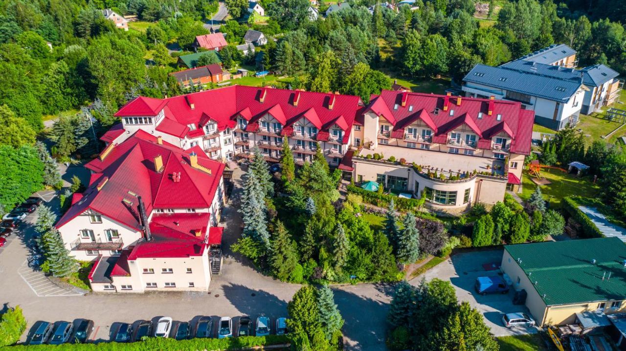 Hotel Bialowieski Conference, Wellness & Spa Białowieża Buitenkant foto